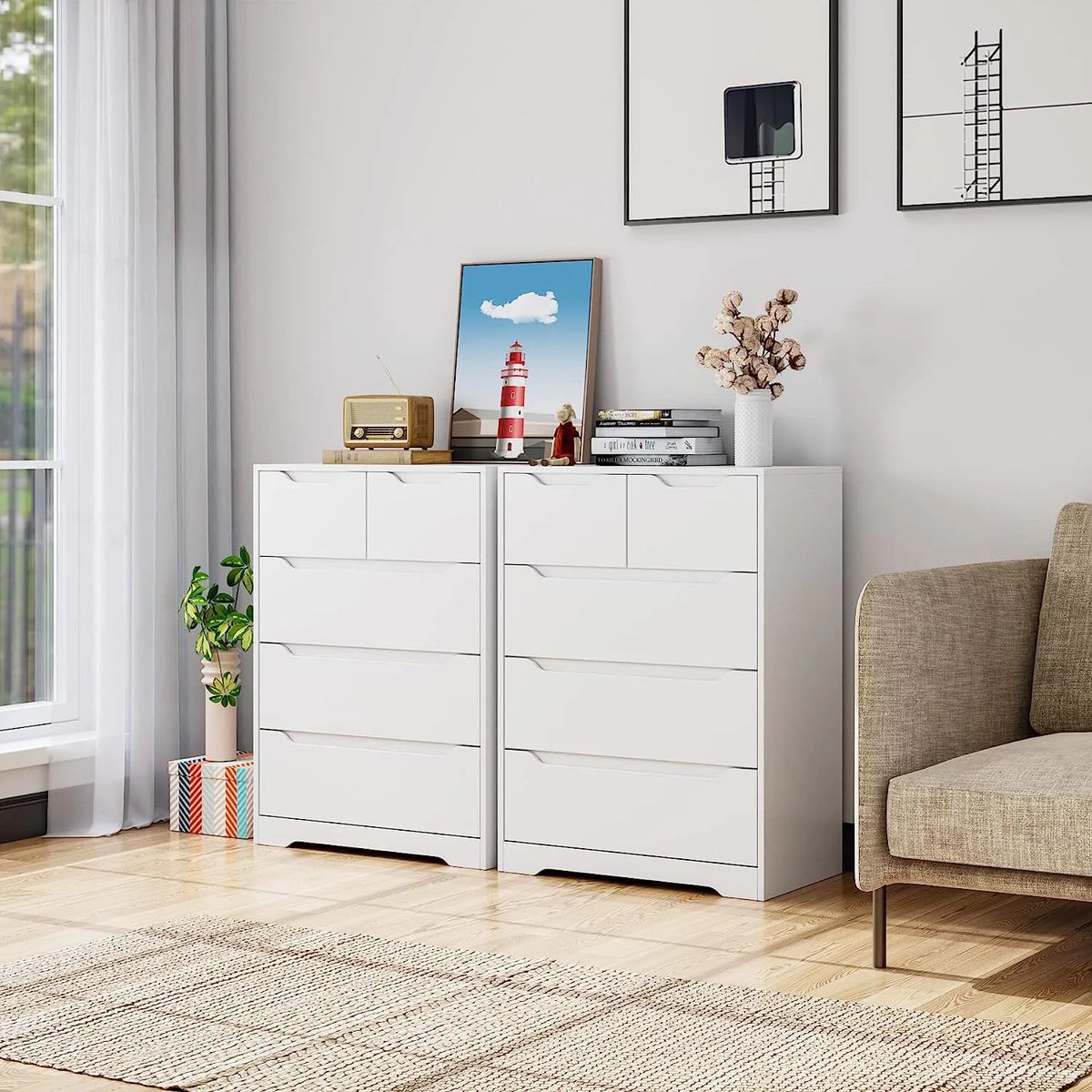 White 5 Drawer Wood Dresser G63690