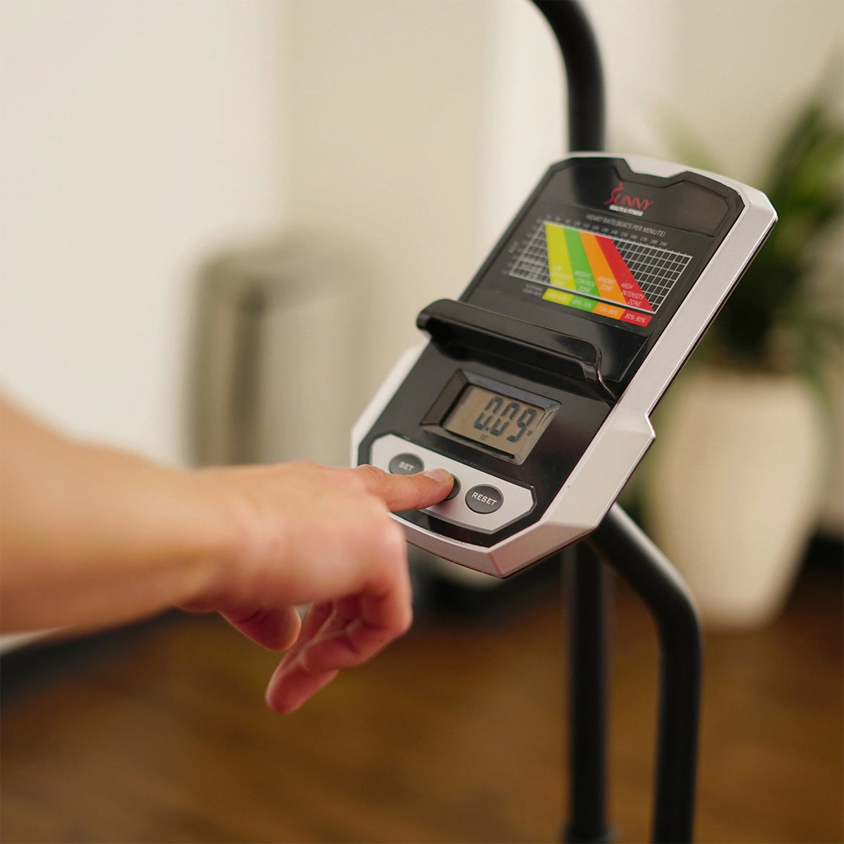 Indoor Stationary Upright Air Bike R1798
