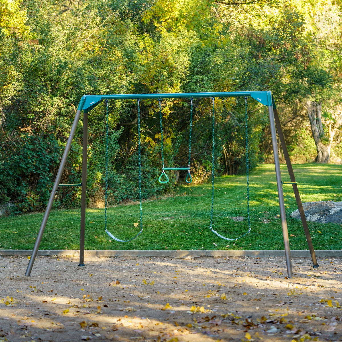 Kid's Metal Swing Set with 2 Belt Swings and Trapeze Bar G90725