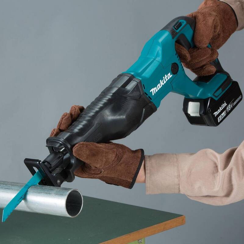 18V 5.0Ah Lithium-Ion Cordless Reciprocating Saw Kit A1922